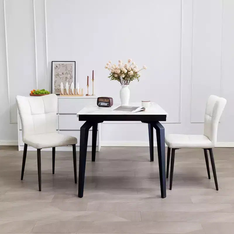 Lot de 2 chaises de salle à manger à dossier haut en cuir PU rembourrées, sans accoudoirs avec assise rembourrée, structure en fer et design ergonomique