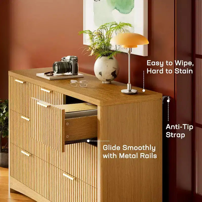 Meuble de rangement en bois à 7 tiroirs
