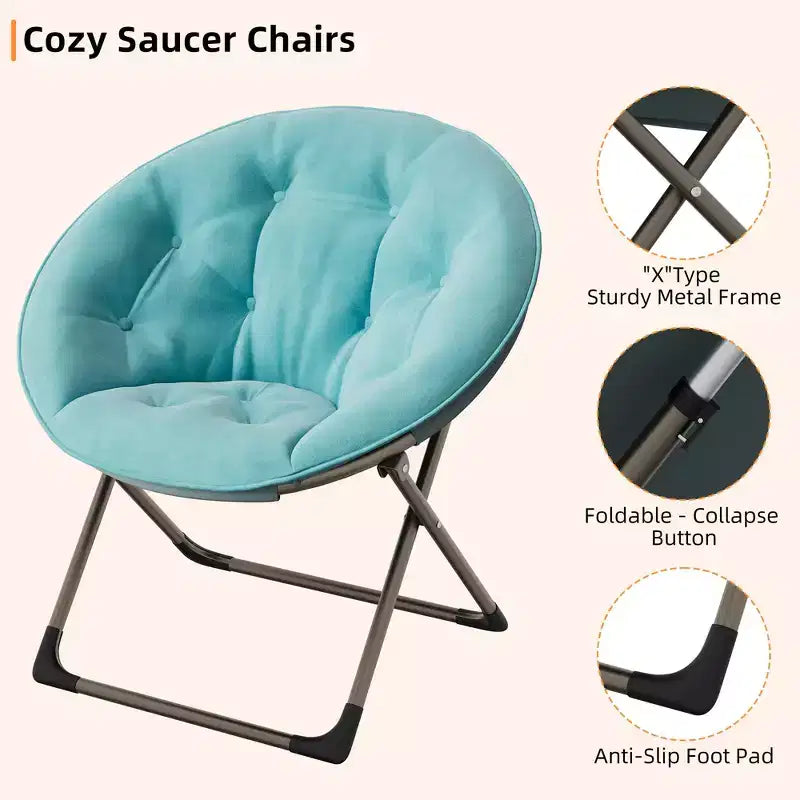 Chaise soucoupe pliante confortable avec fausse fourrure douillette, assise rembourrée épaisse et cadre métallique. Fauteuil d'appoint moderne pour salon et chambre.