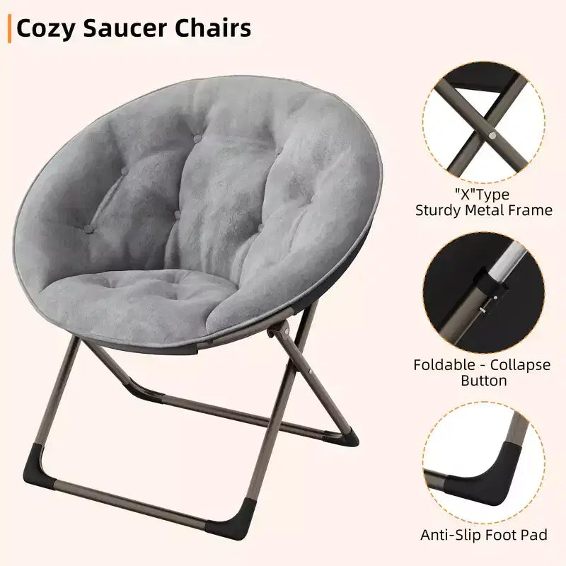 Chaise soucoupe pliante confortable avec fausse fourrure douillette, assise rembourrée épaisse et cadre métallique. Fauteuil d'appoint moderne pour salon et chambre.