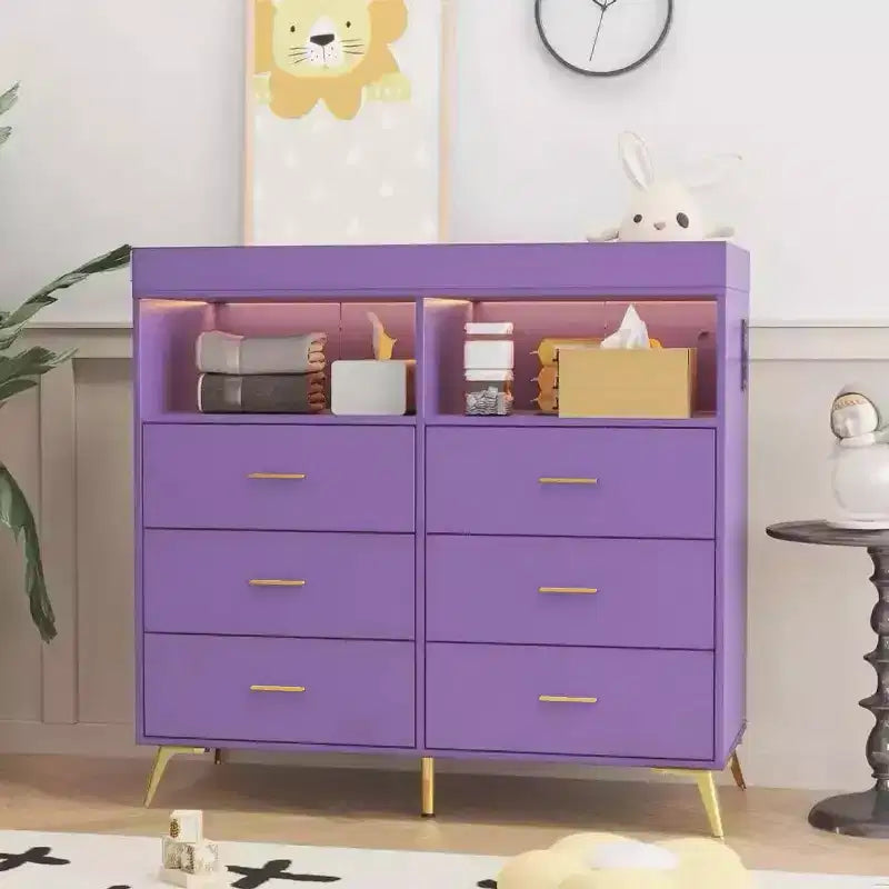 Commode à langer avec tiroirs pour bébé avec table à langer, prise de courant, lumière LED et pieds en métal