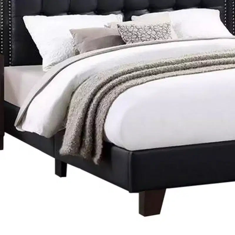 Lit plateforme Queen moderne, capitonnage profond, simili cuir noir