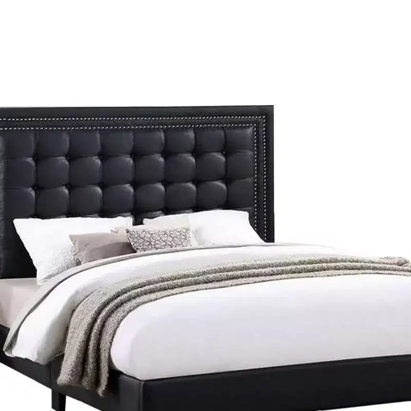 Lit plateforme Queen moderne, capitonnage profond, simili cuir noir